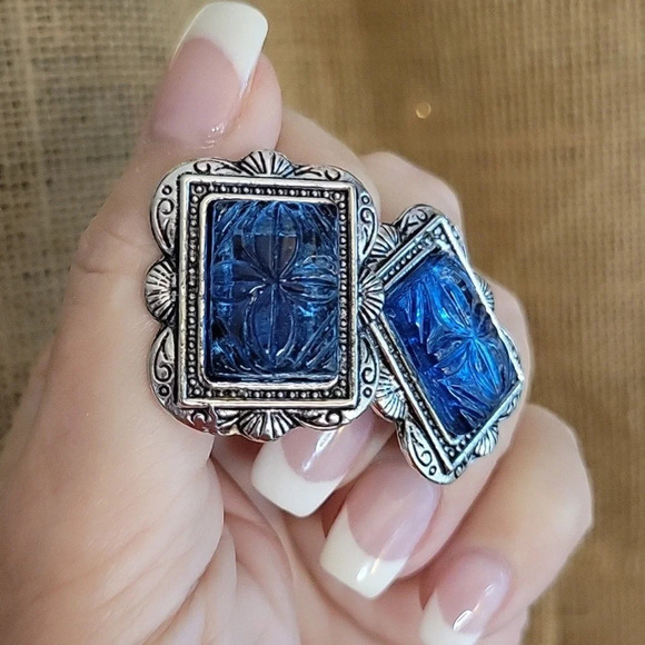 Floral Glass Scrolled Statement Earrings - Picture 4 of 9